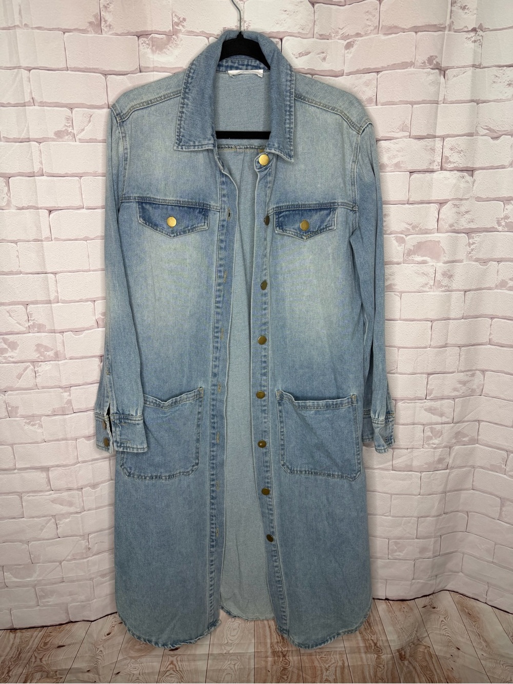 Carly Jean Los Angeles Denim Duster Jacket – Medium